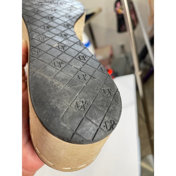 Donald Pliner Beaded Black White Strap Wedge Sandals size 7.5M - Picture 7 of 8